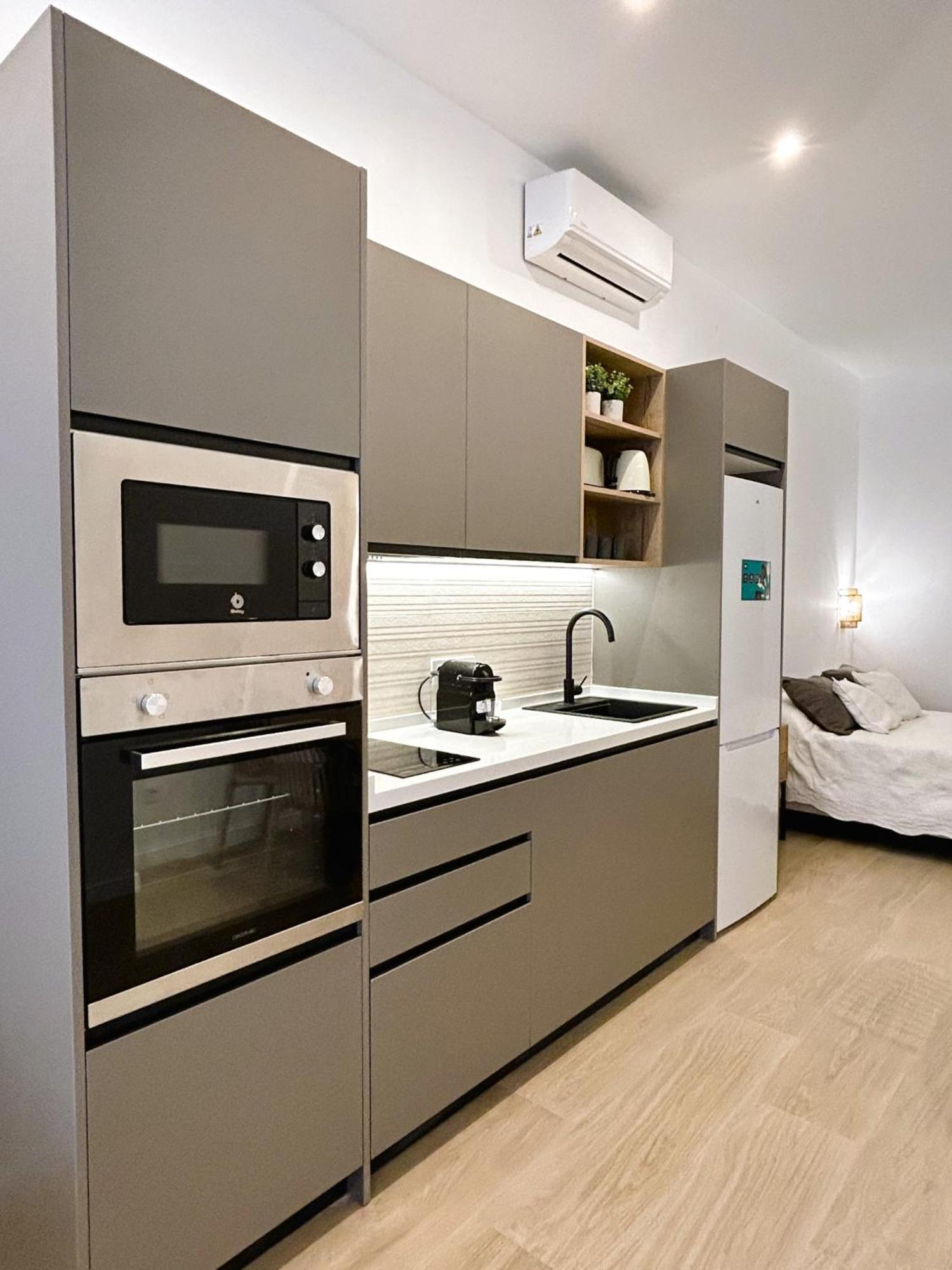 Estudio A Estrenar A Metros De Los Jardines Del Turia Valence Chambre photo